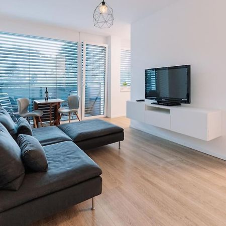 Stylish Apartment Retreat Bratislava Eksteriør billede